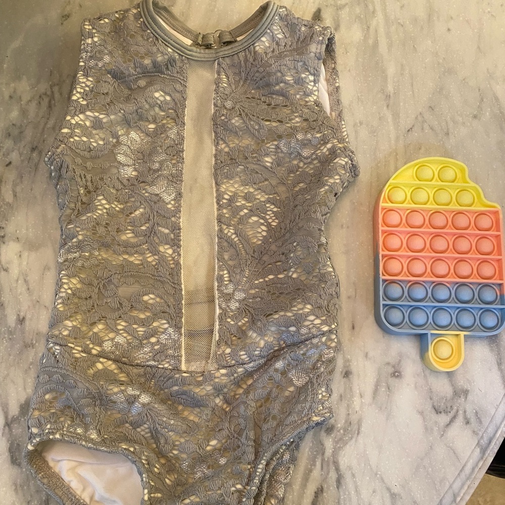 Chelsea B Leotard